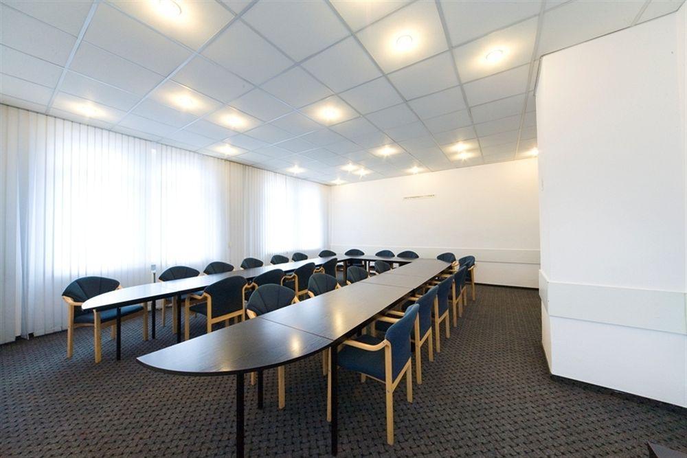Hotel Ior Poznan Luaran gambar